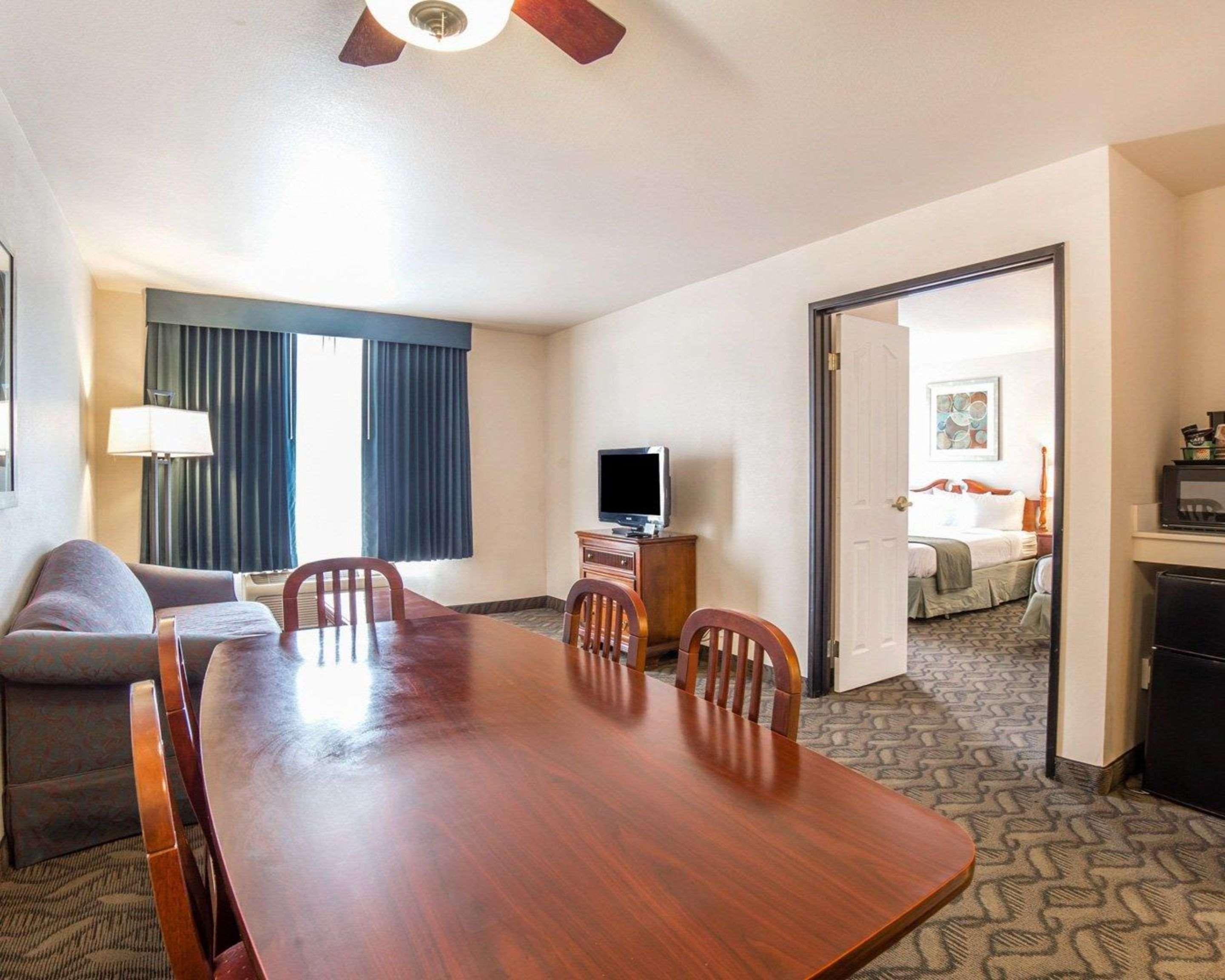 Quality Inn & Suites Airport West Σολτ Λέικ Σίτι Εξωτερικό φωτογραφία